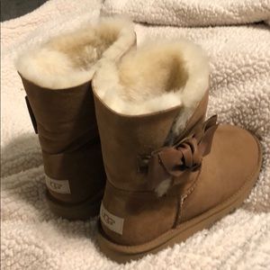Uggs Daelynn Bow